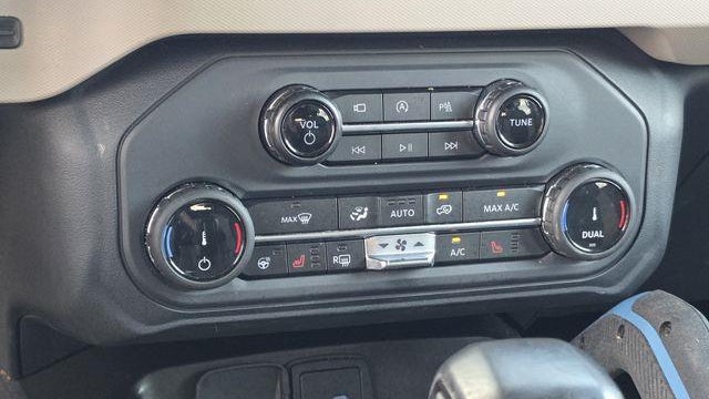 2022 Ford Bronco Black Diamond Advanced