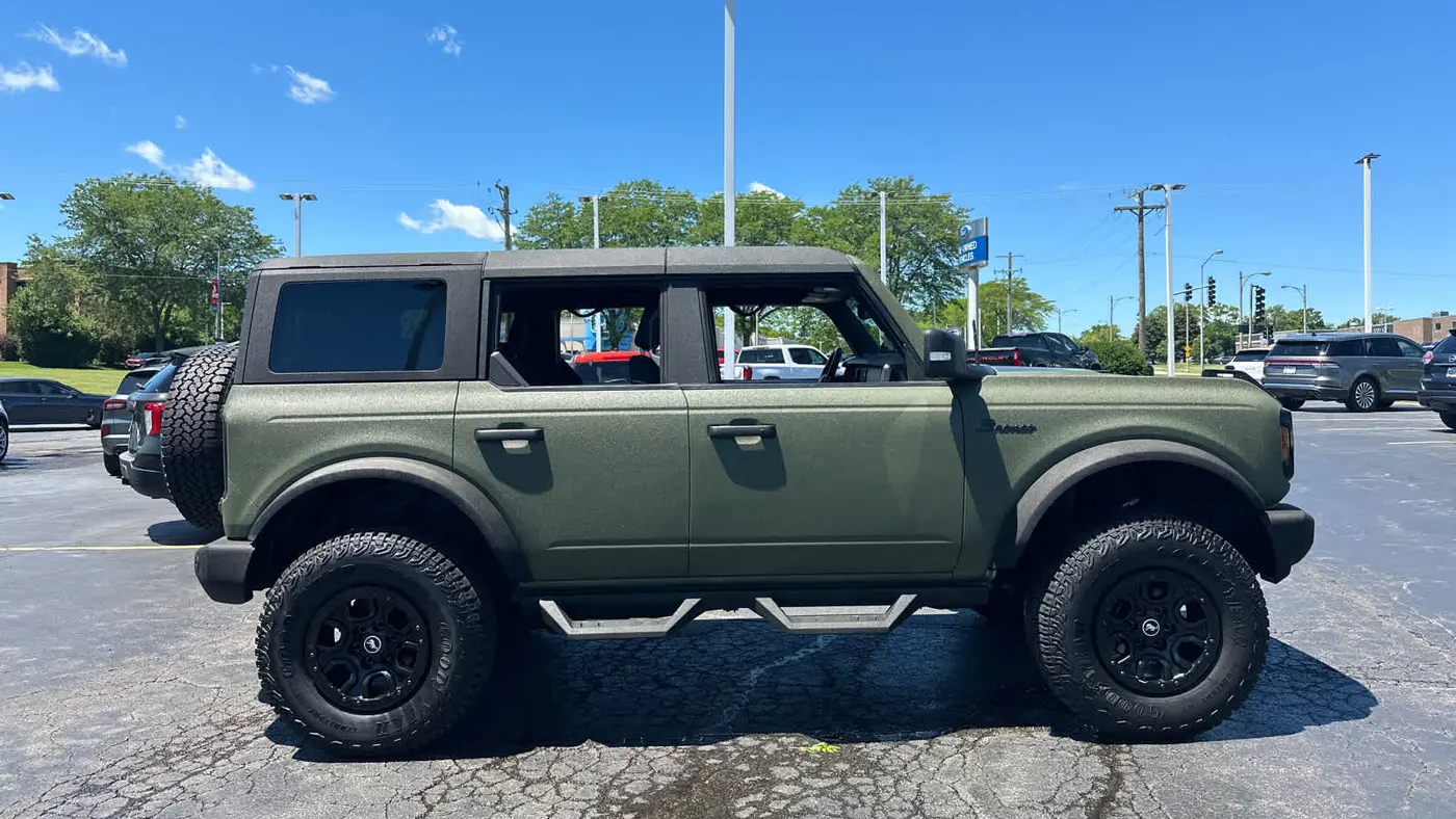 2022 Ford Bronco Base Advanced