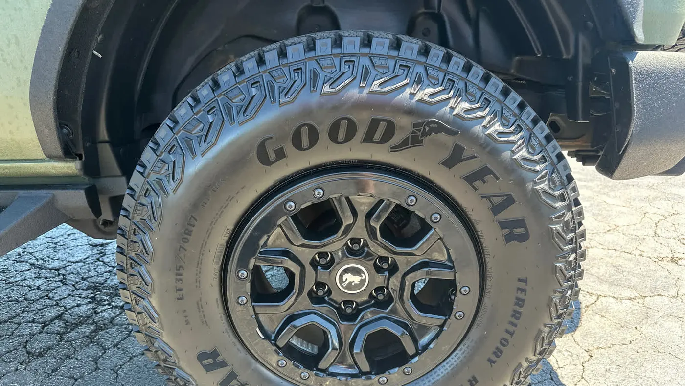 2022 Ford Bronco Base Advanced