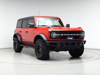 2022 Ford Bronco with Race Red Exterior