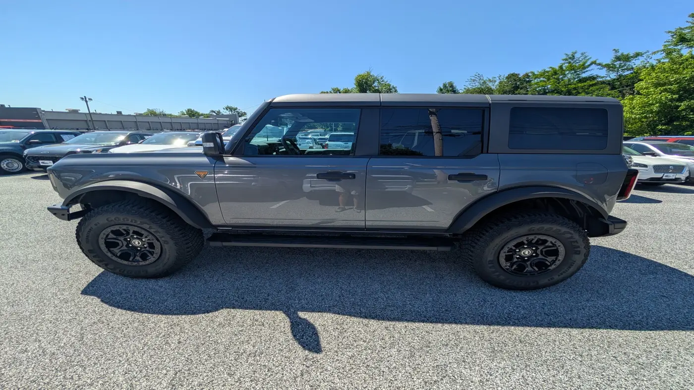 2022 Ford Bronco Base Advanced
