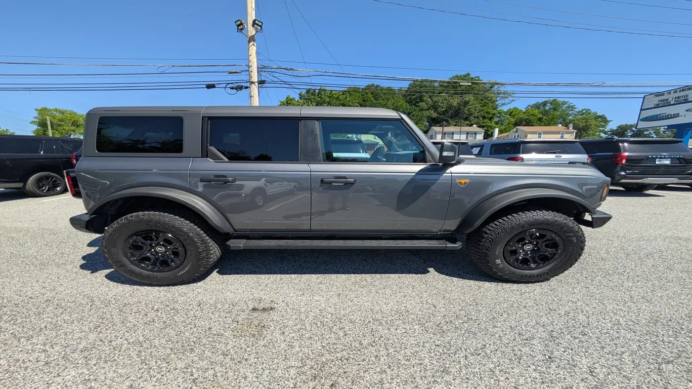 2022 Ford Bronco Base Advanced