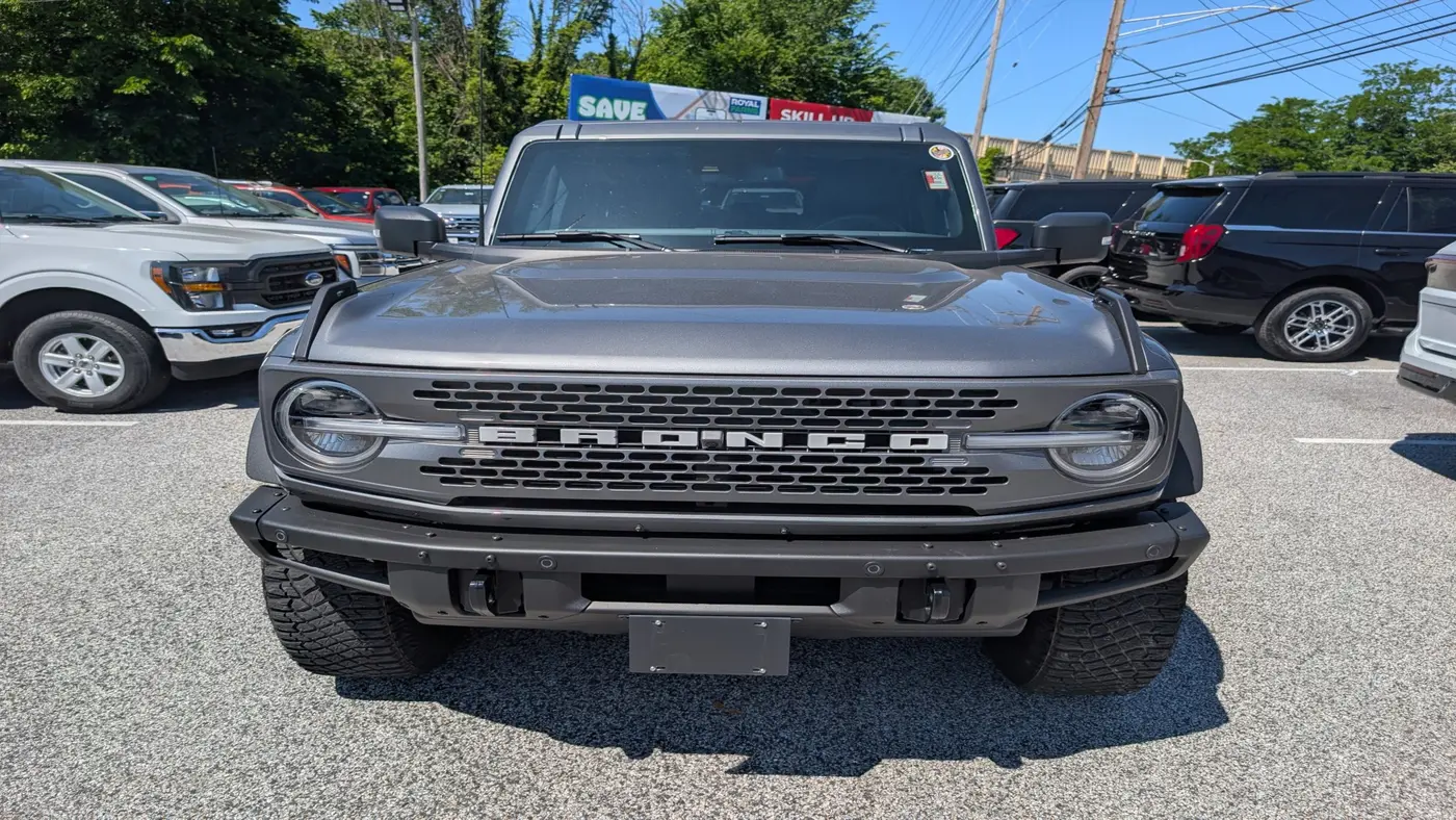2022 Ford Bronco Base Advanced