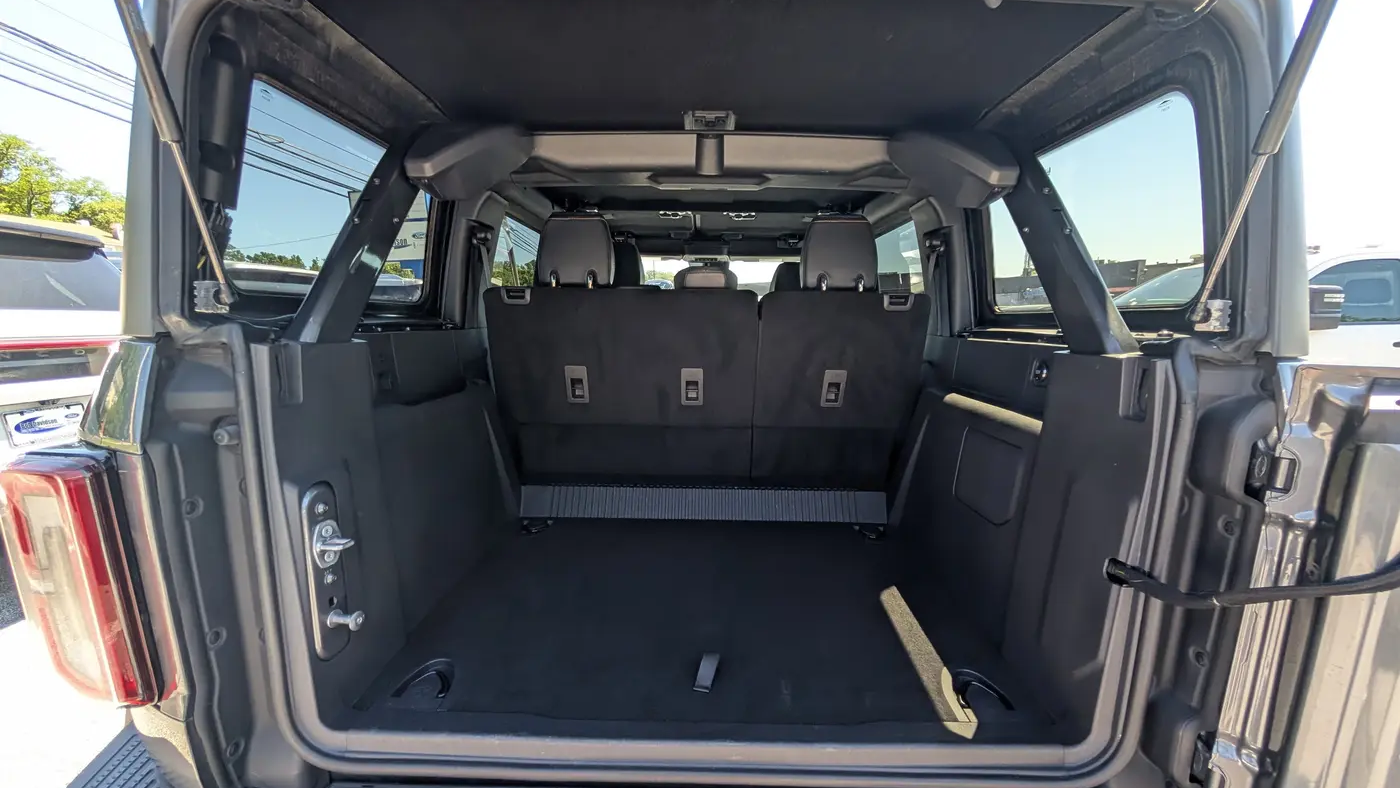 2022 Ford Bronco Base Advanced