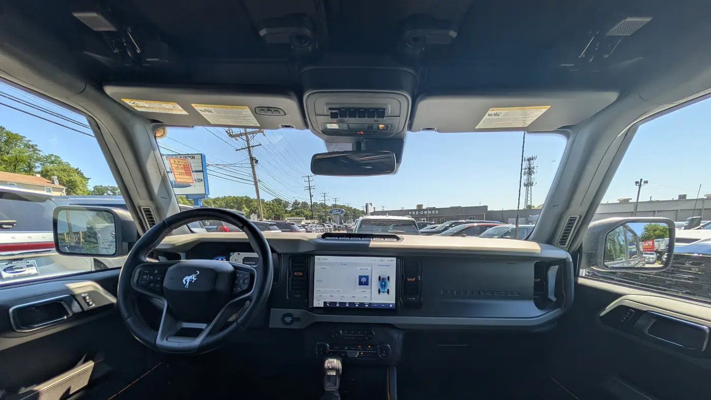 2022 Ford Bronco Base Advanced