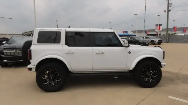 2023 Ford Bronco Big Bend Advanced