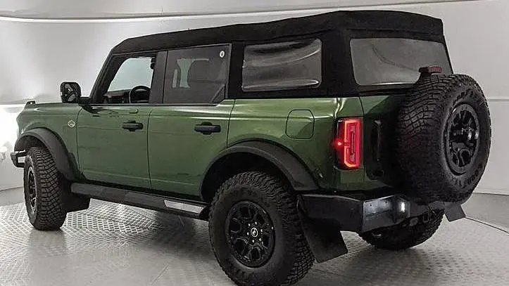 2023 Ford Bronco Base Advanced