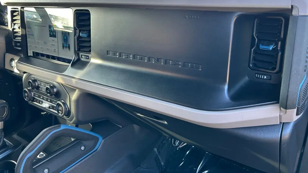 2023 Ford Bronco Badlands Advanced