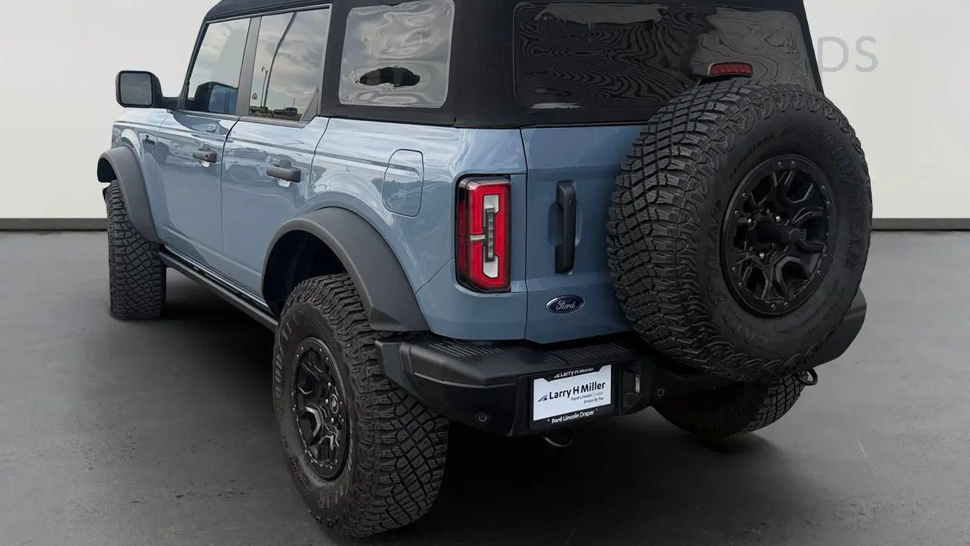 2023 Ford Bronco Base Advanced
