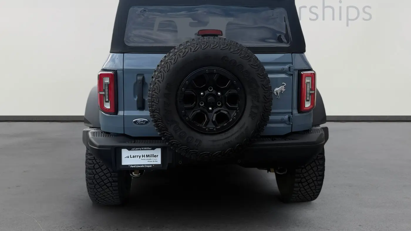 2023 Ford Bronco Base Advanced