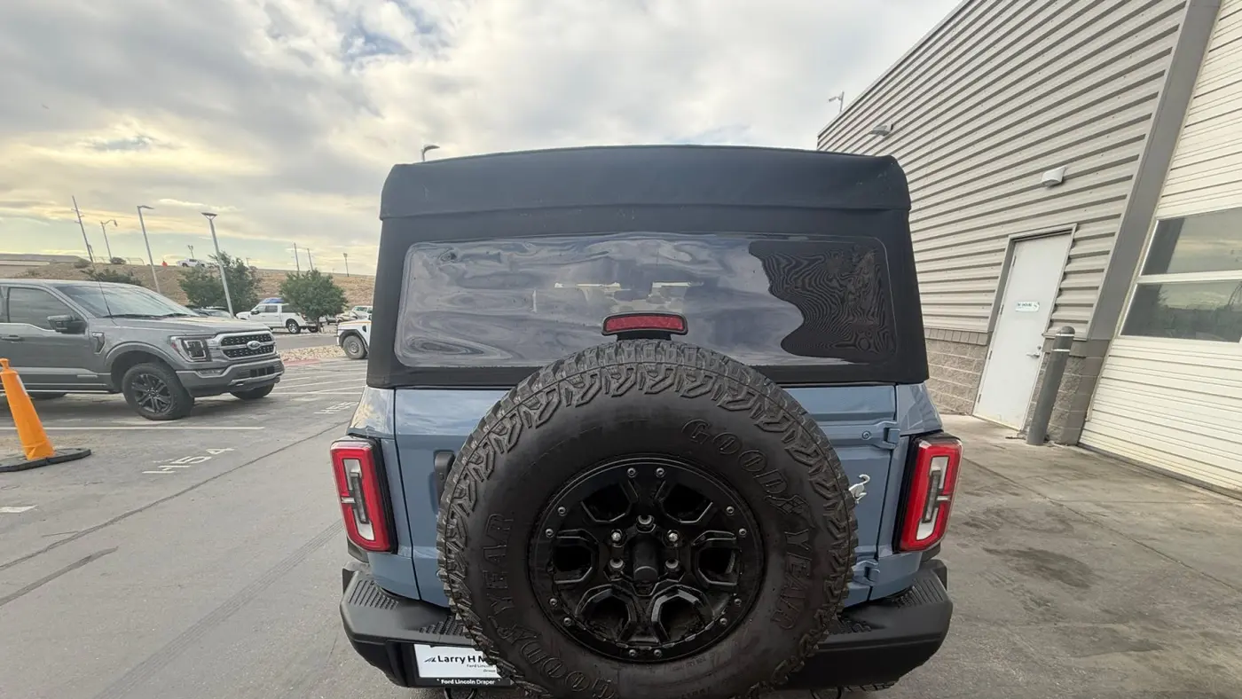 2023 Ford Bronco Base Advanced