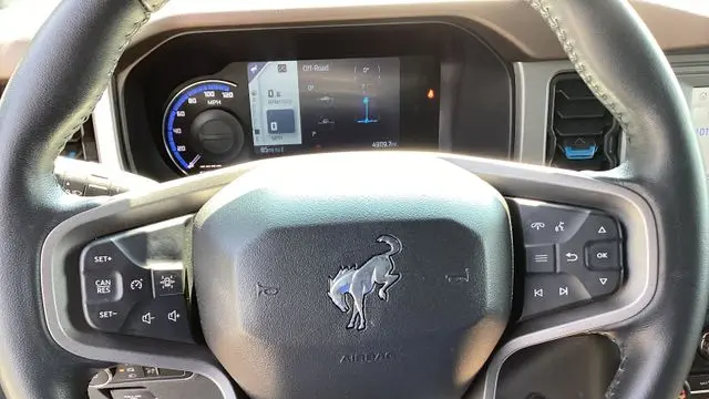 2023 Ford Bronco Base Advanced