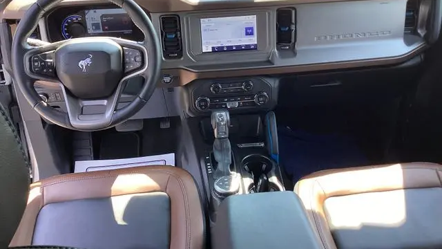 2023 Ford Bronco Base Advanced