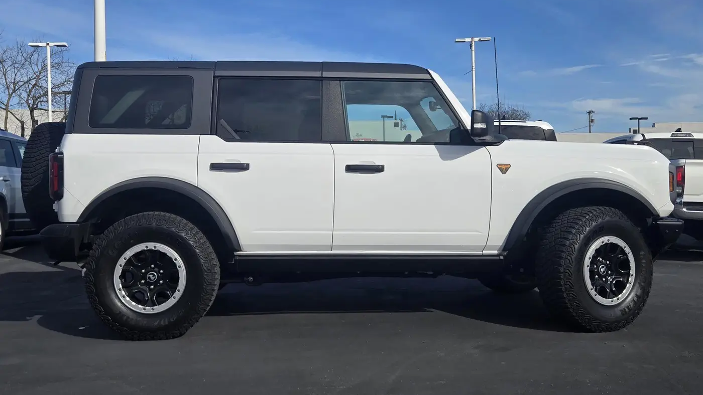 2023 Ford Bronco Badlands Advanced