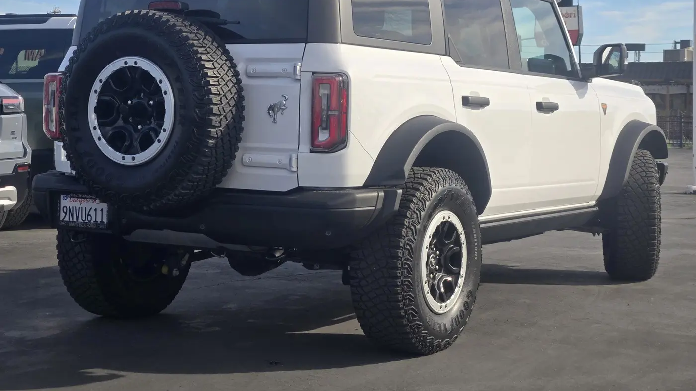 2023 Ford Bronco Badlands Advanced
