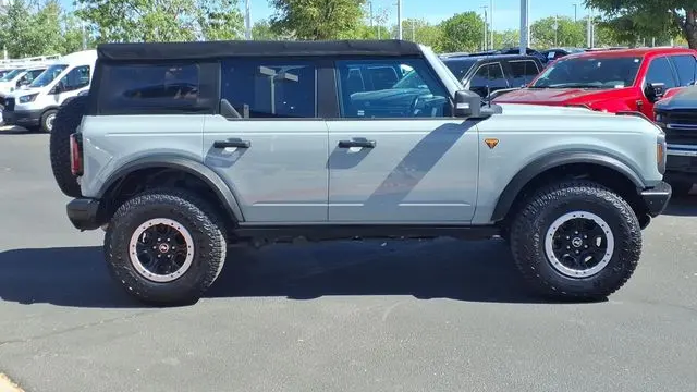2021 Ford Bronco Outer Banks Advanced