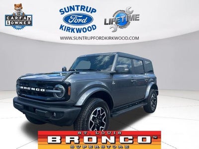 2022 Ford Bronco 4X4 Base Advanced 4DR SUV