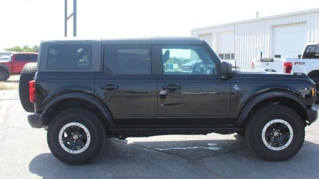 2022 Ford Bronco Base Advanced