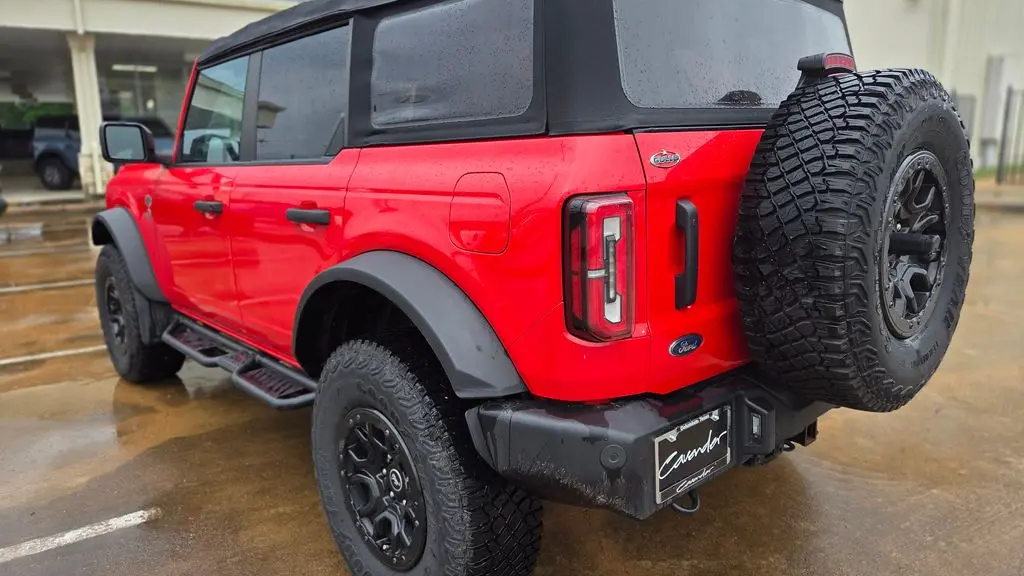 2022 Ford Bronco Base Advanced