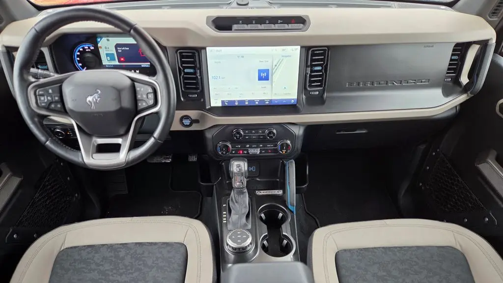 2022 Ford Bronco Base Advanced