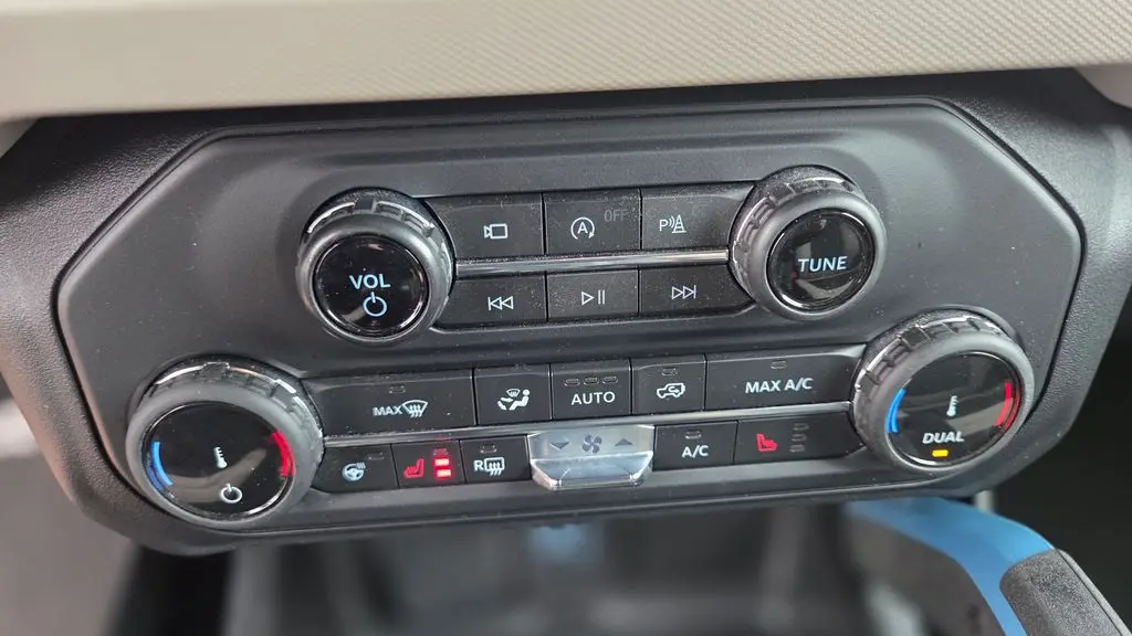 2022 Ford Bronco Base Advanced