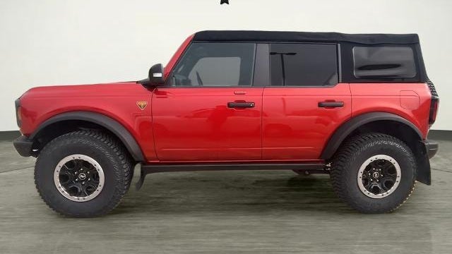 2022 Ford Bronco Base Advanced