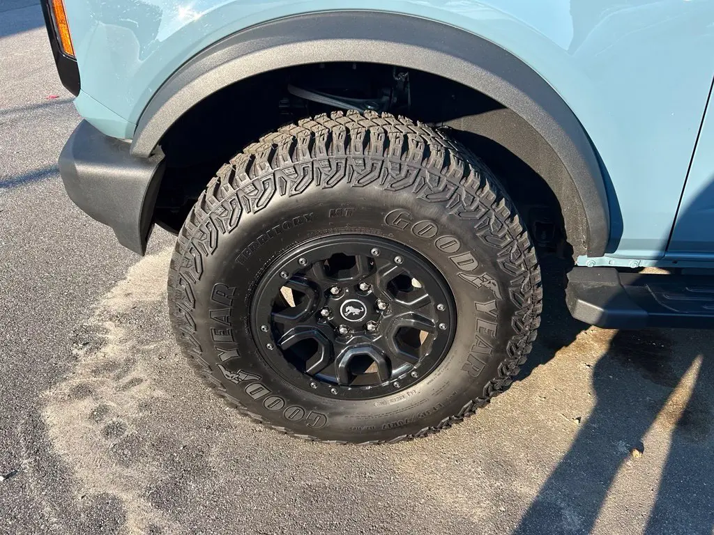 2022 Ford Bronco - $46,998