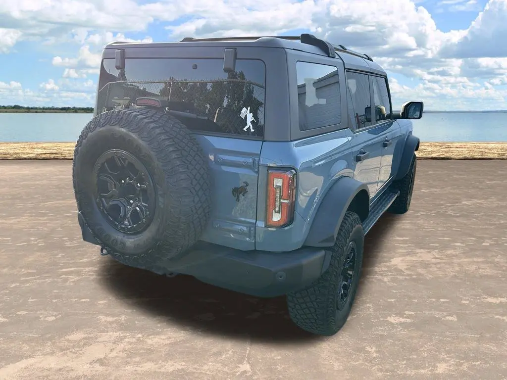 2022 Ford Bronco - $46,998