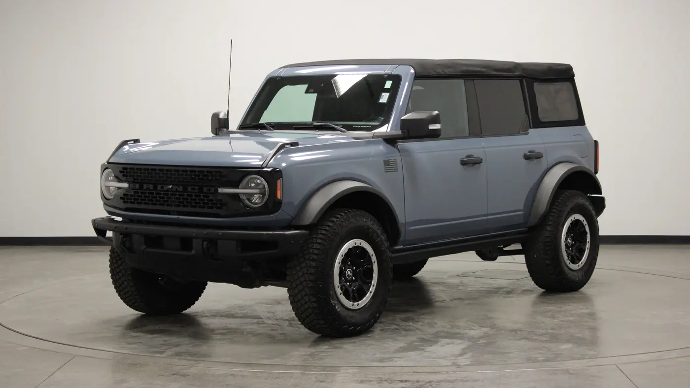 2023 Ford Bronco Base Advanced