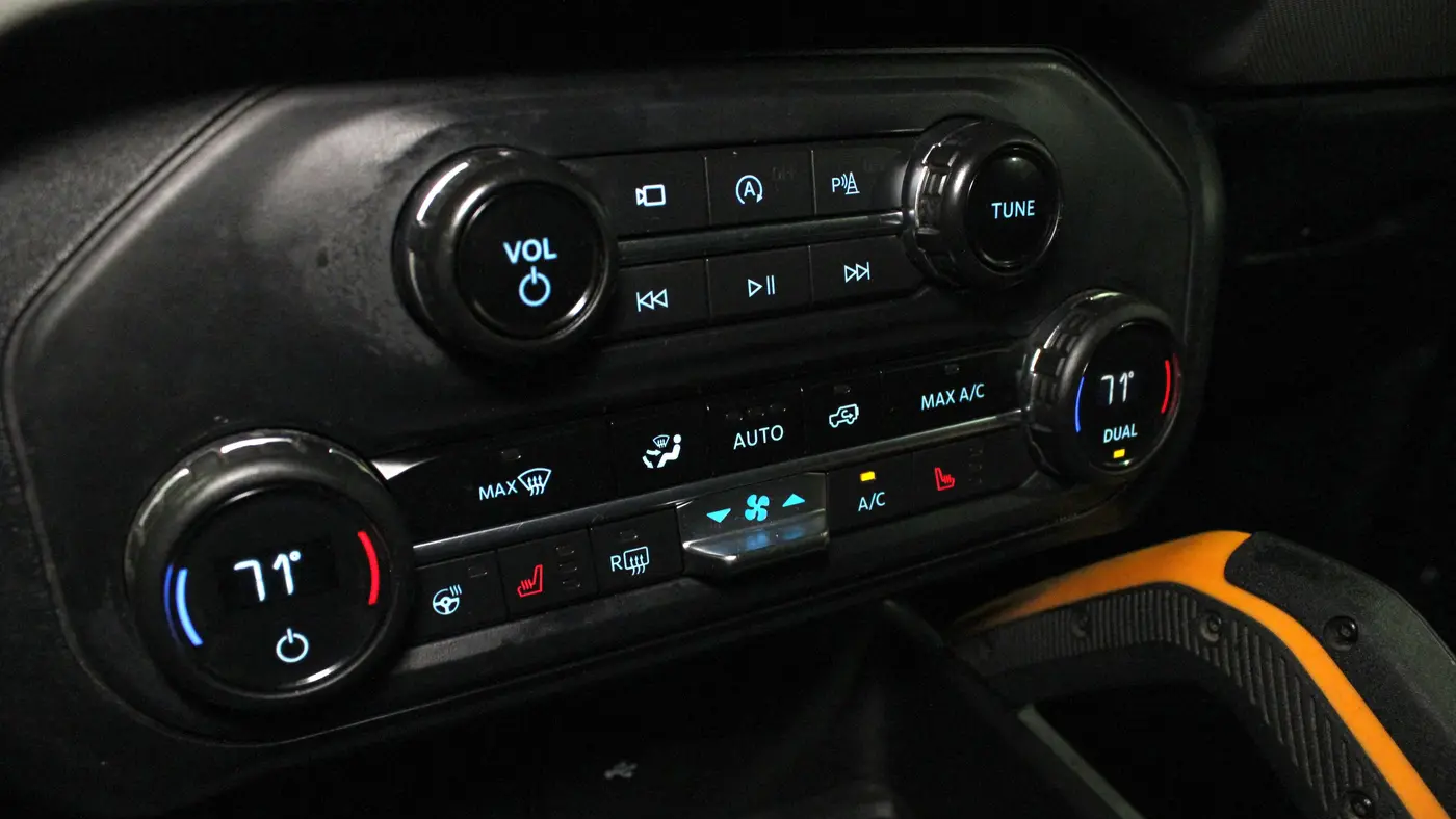 2023 Ford Bronco Base Advanced