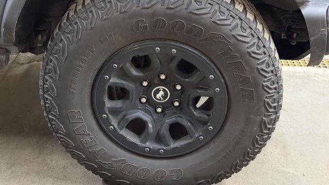 2023 Ford Bronco Base Advanced
