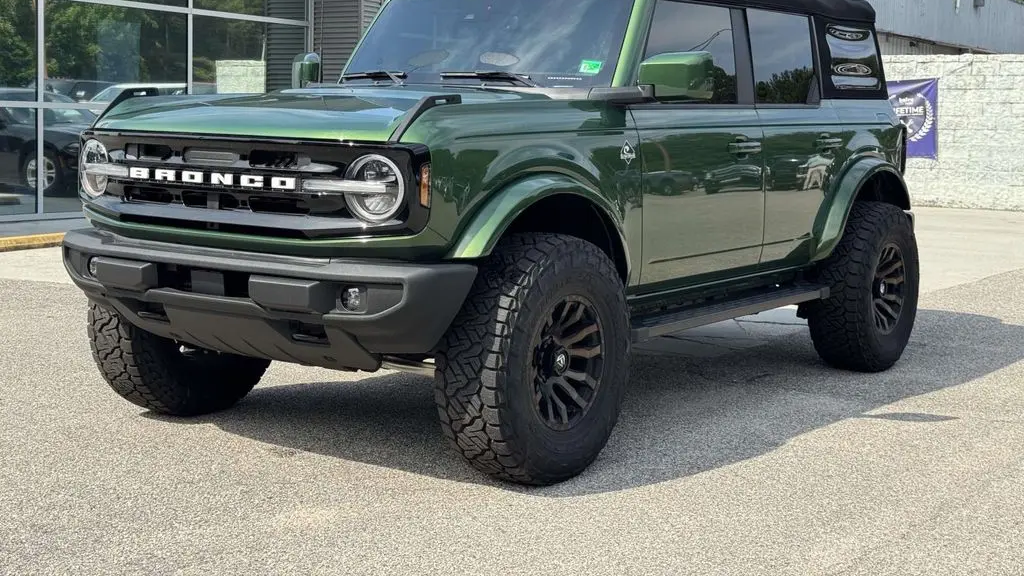 2023 Ford Bronco Badlands Advanced