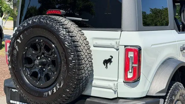 2023 Ford Bronco Base Advanced