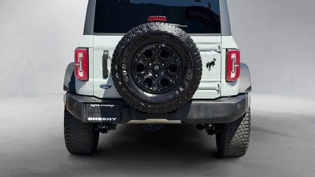 2023 Ford Bronco Base Advanced