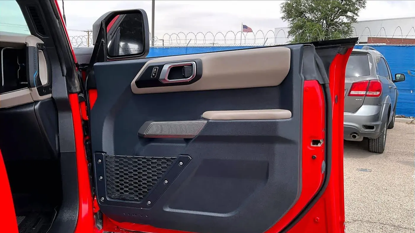 2023 Ford Bronco Base Advanced