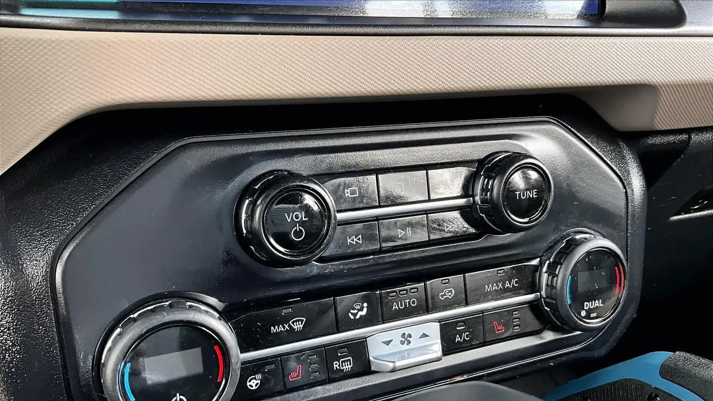 2023 Ford Bronco Base Advanced