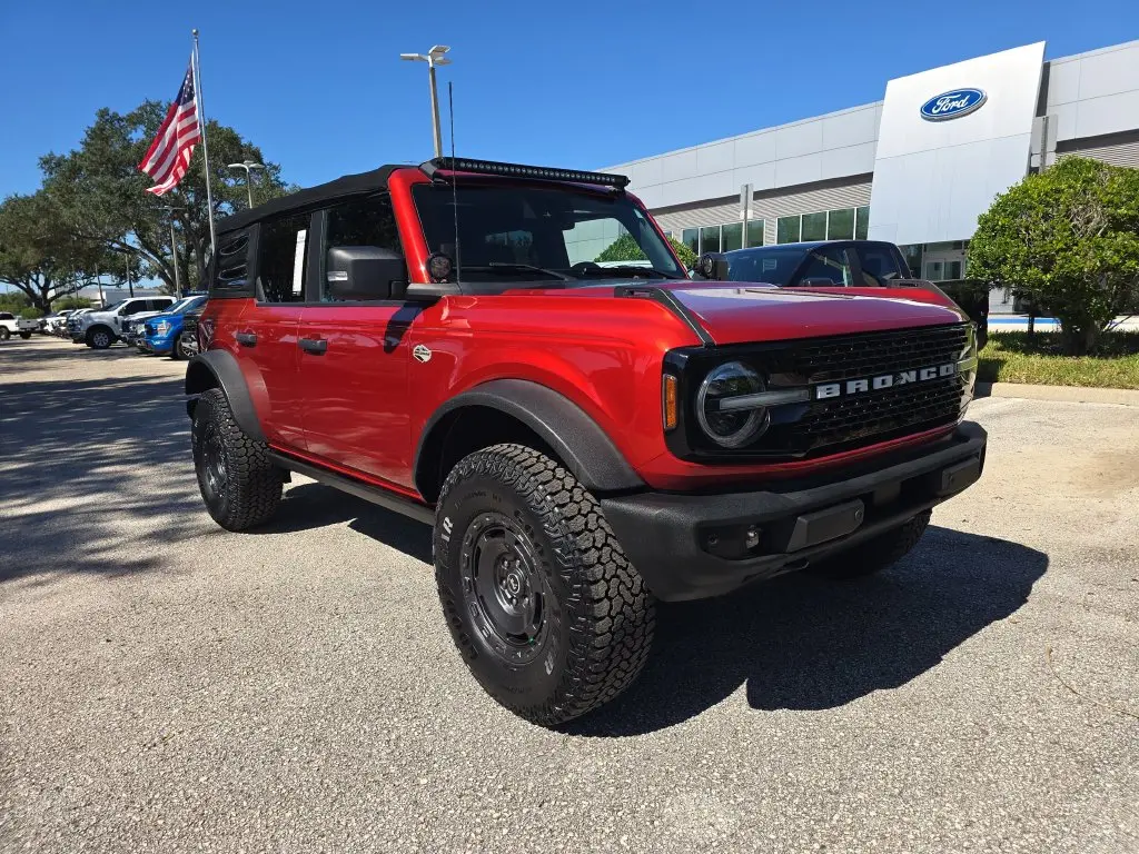 2022 Ford Bronco - $46,040