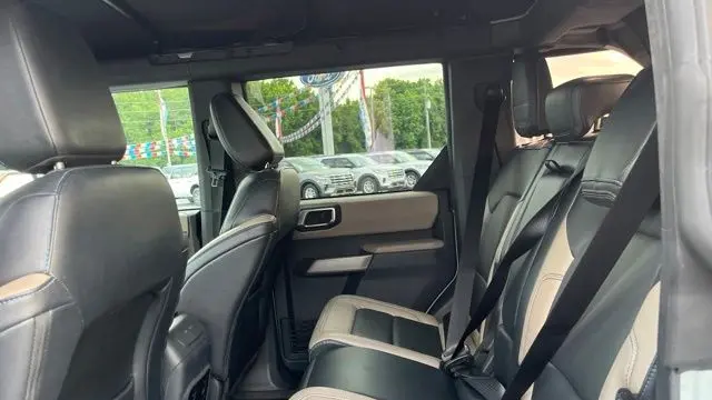2022 Ford Bronco Base Advanced