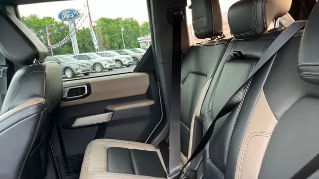 2022 Ford Bronco Base Advanced