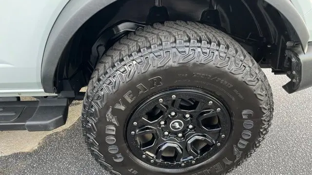 2022 Ford Bronco Base Advanced