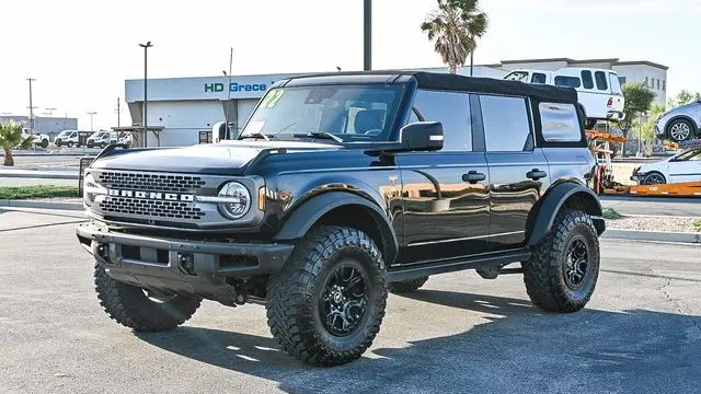 2022 Ford Bronco Badlands Advanced