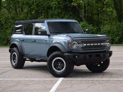 Photo of a 2022 Ford Bronco 4X4 Badlands Advanced 4DR SUV for sale