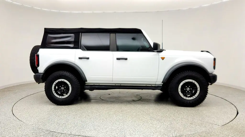 2022 Ford Bronco Base Advanced