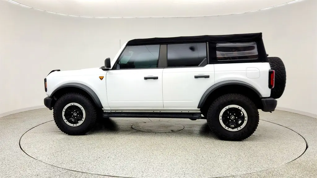 2022 Ford Bronco Base Advanced