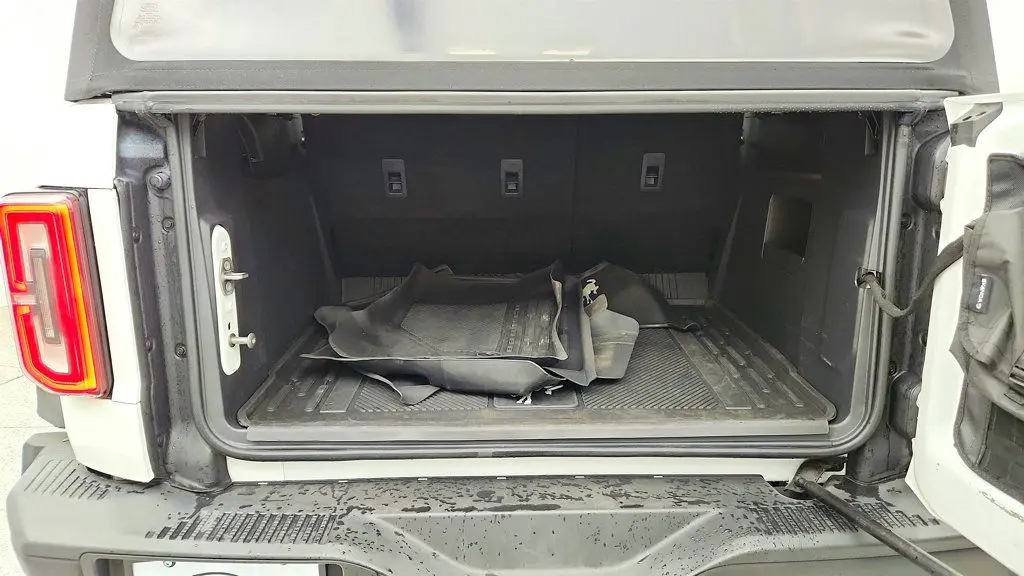 2022 Ford Bronco Base Advanced