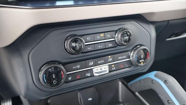 2022 Ford Bronco Base Advanced