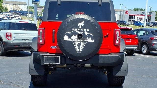 2022 Ford Bronco Base Advanced