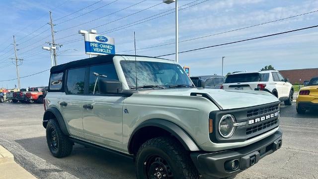 2023 Ford Bronco Base Advanced