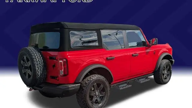 2023 Ford Bronco Base Advanced