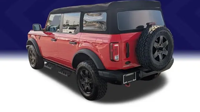 2023 Ford Bronco Base Advanced
